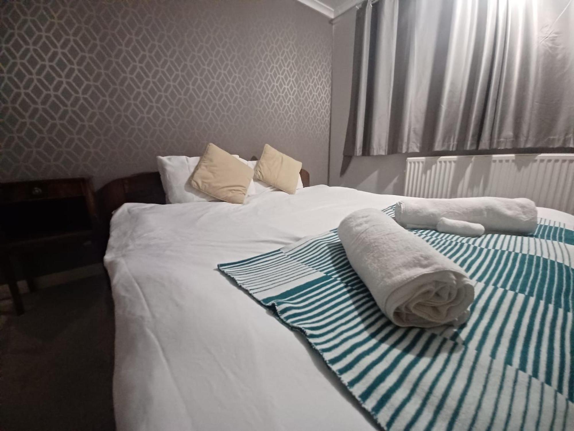 The Rushdon Apartment Grays Ngoại thất bức ảnh