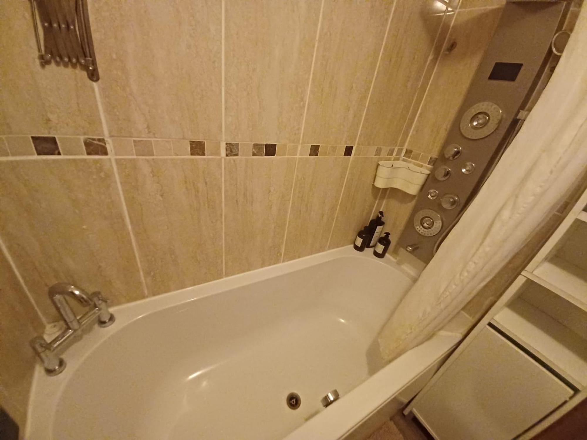 The Rushdon Apartment Grays Ngoại thất bức ảnh